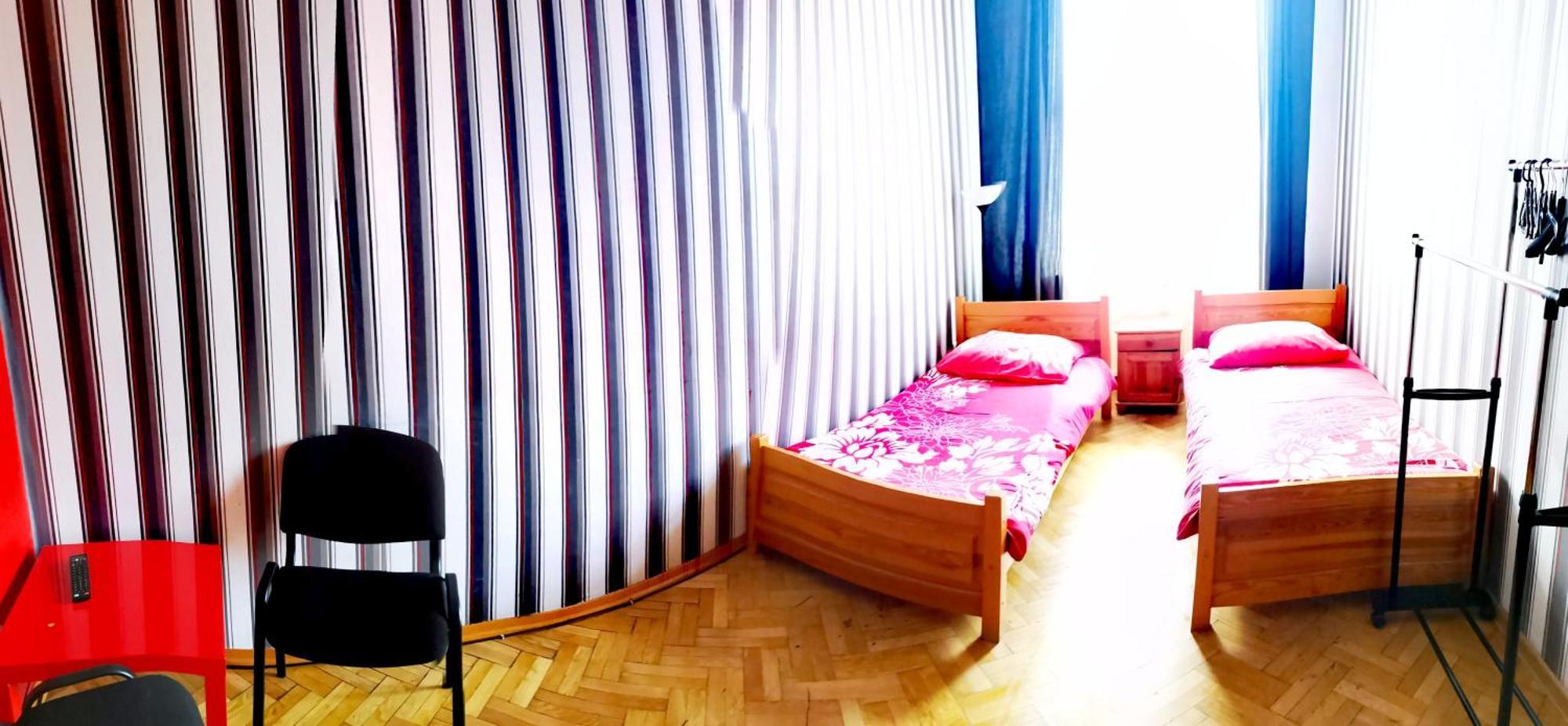 Hostel 4You Bielsko-Biała Ngoại thất bức ảnh