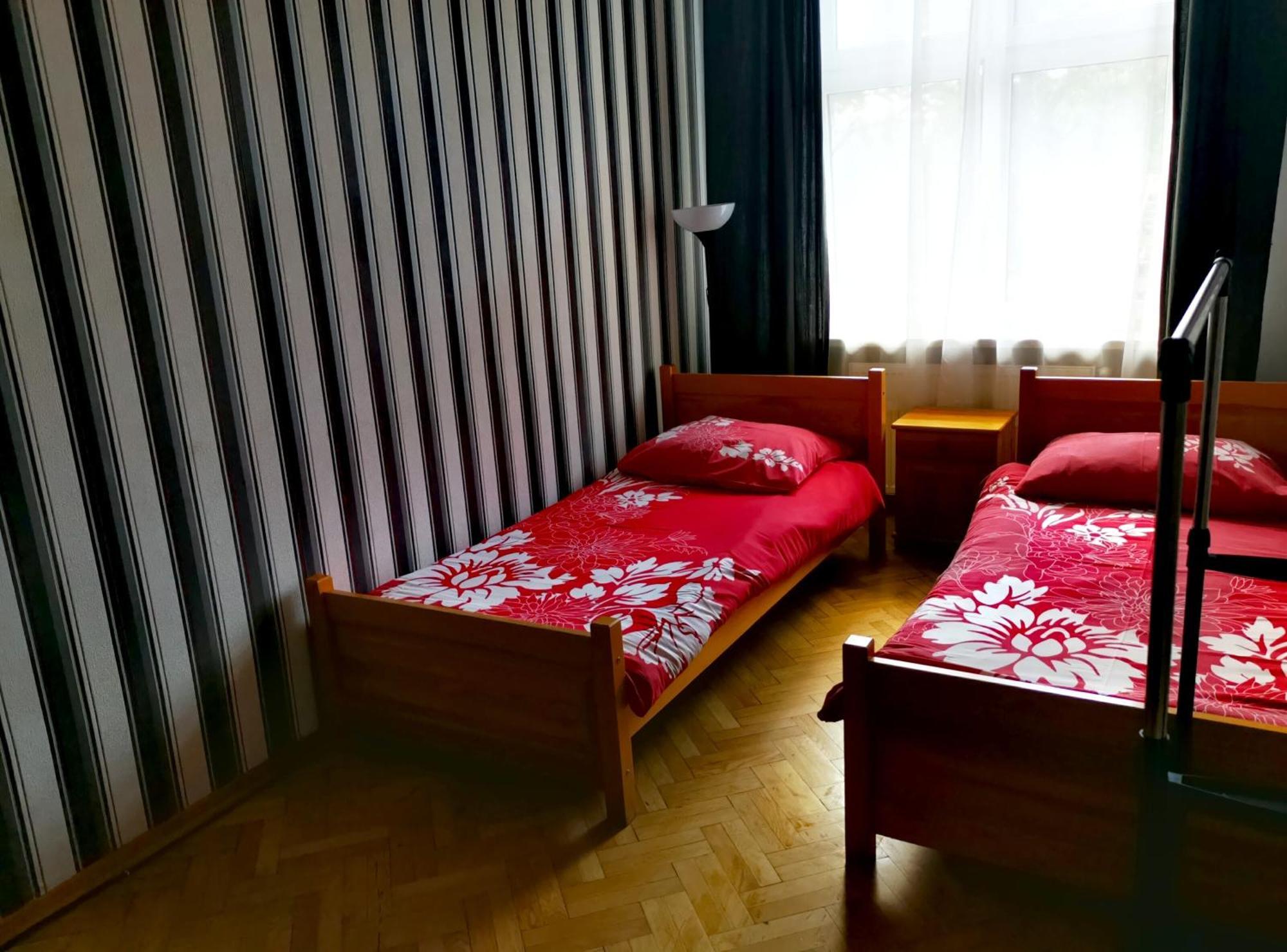Hostel 4You Bielsko-Biała Ngoại thất bức ảnh