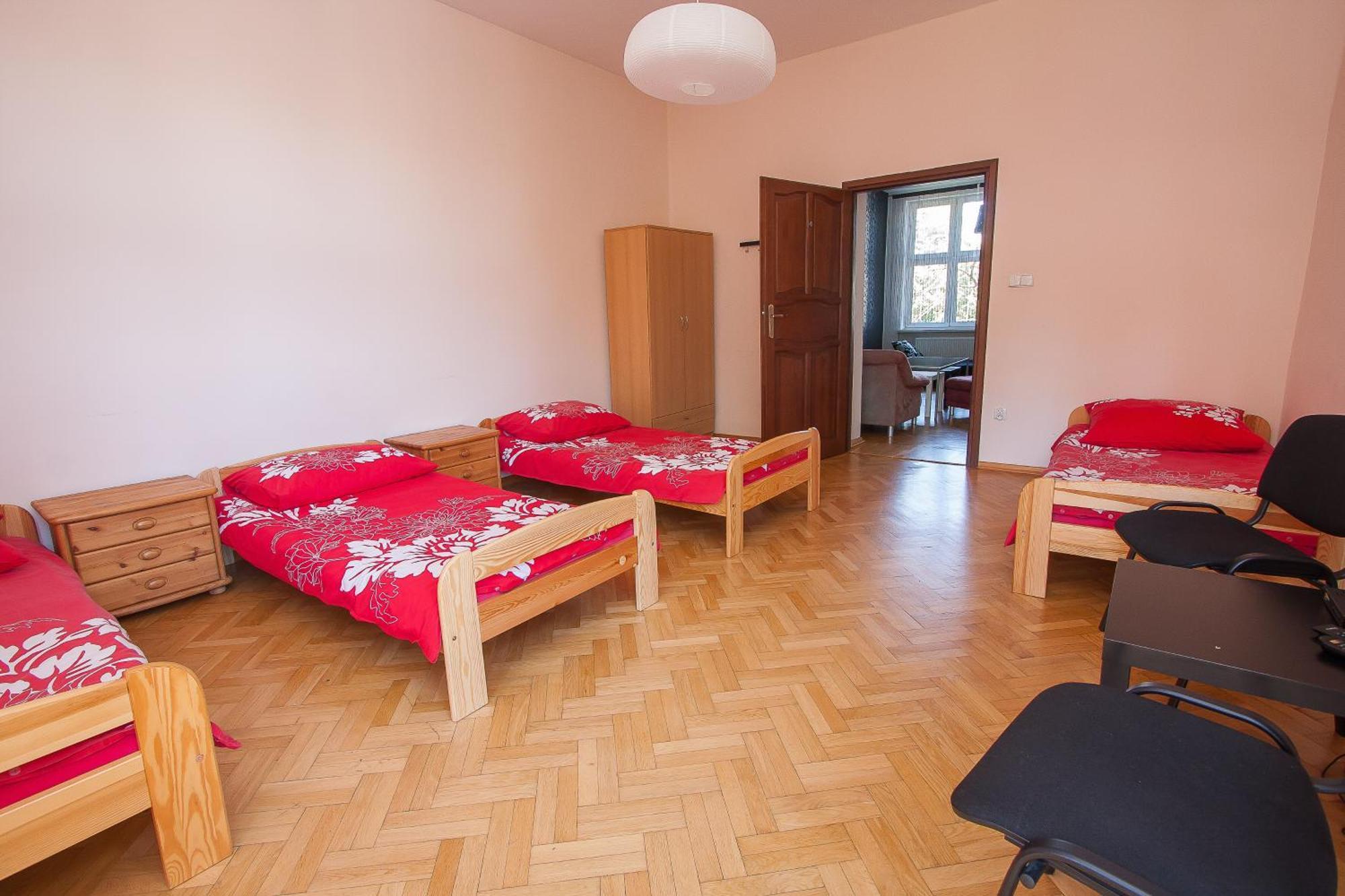 Hostel 4You Bielsko-Biała Phòng bức ảnh
