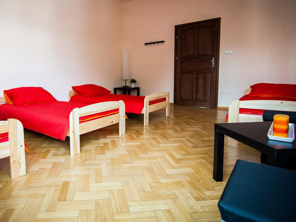 Hostel 4You Bielsko-Biała Phòng bức ảnh