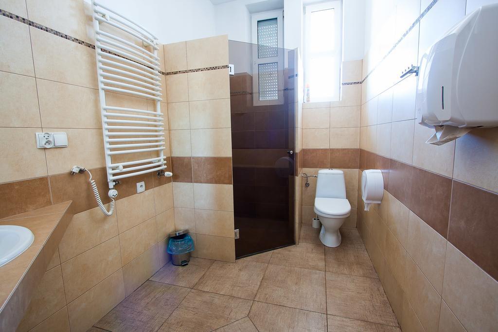 Hostel 4You Bielsko-Biała Ngoại thất bức ảnh