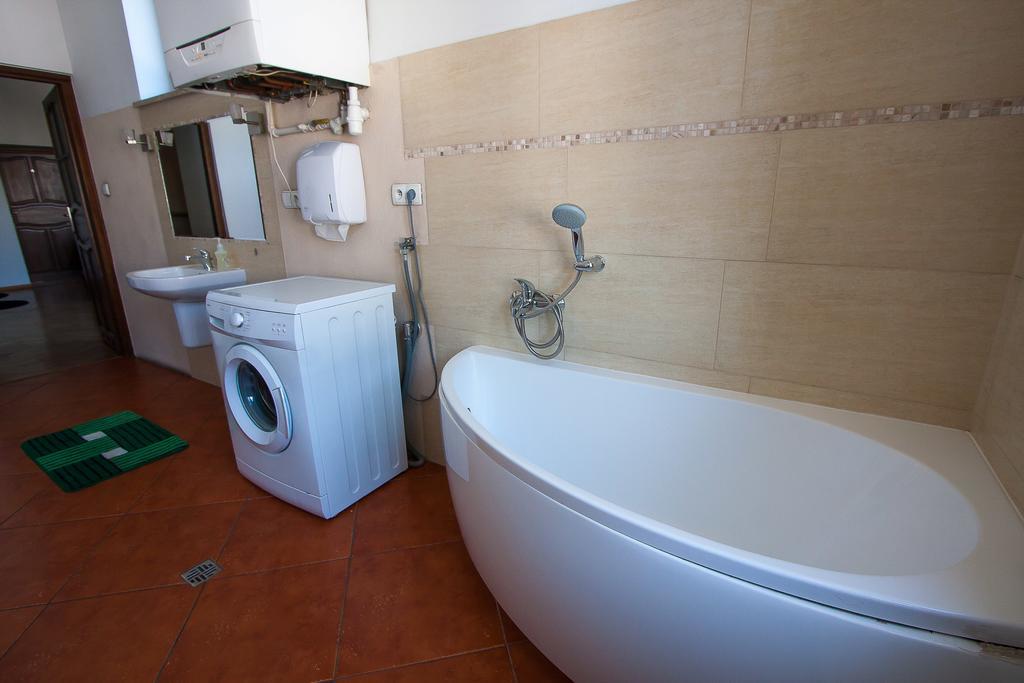 Hostel 4You Bielsko-Biała Ngoại thất bức ảnh